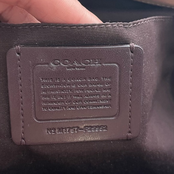 Coach Nude Pink Carryall Leather Signature Bag - Picture 5 of 7